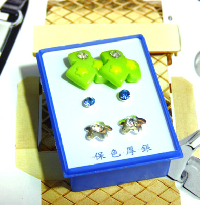 B2-3-4点钻新款耳钉三件套