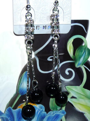 亚太流行亮钻珍珠葡萄耳环