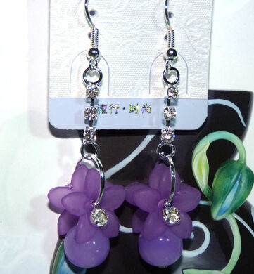 亚太流行花环亮钻珍珠耳环C4-3-1