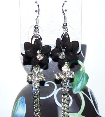 亚太流行花环亮钻烫金耳环C4-3-1