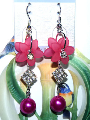 亚太流行亮钻花环珍珠耳环C4-3-1