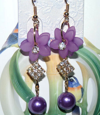 亚太流行亮钻花环珍珠耳环C4-3-1