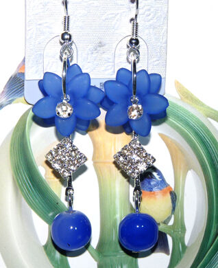 亚太流行亮钻花环珍珠耳环C4-3-1