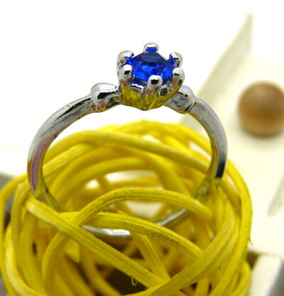 可爱戒指 镶锆石戒指 合金戒指  女士戒子