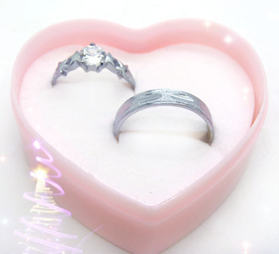 钛钢情侣戒指一对戒 简单爱情简约时尚韩版男女士潮人指环 礼品盒装