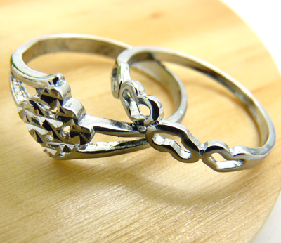 戒指韩版 潮人姐妹钛钢戒指 情侣戒指姐妹指环