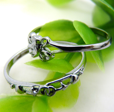 韩版永恒爱简约情侣戒指 男女潮人指环 钛钢时尚戒子 礼品盒装