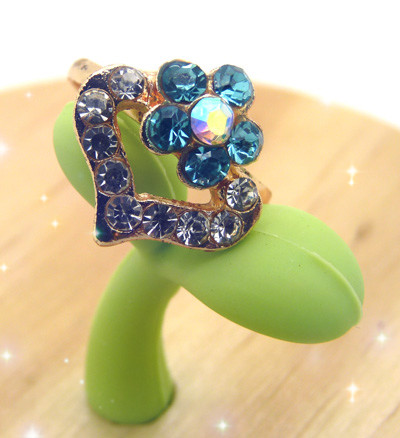 韩版多彩钛钢锆石潮人时尚彩色戒指 简约大气金戒指 潮流女多钻炫丽指环