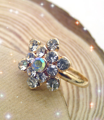 时尚百搭戒指 潮流钛钢饰品锆石镶钻 彩色金多钻石情侣礼物指环