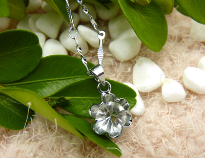 925银项链女日韩版短款锁骨链元宝链蛇骨链首饰品