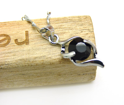 925银项链女日韩版短款锁骨链元宝链蛇骨链首饰品