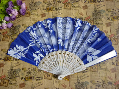 中国风青花色工艺扇蓝棉布舞蹈扇 表演跳舞扇子舞台道具折扇-----15号