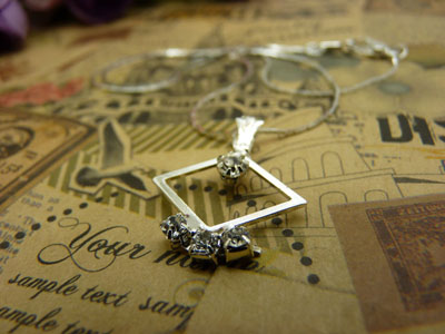 项链女韩版时尚锁骨水晶甜美吊坠首饰品配饰装饰女生B4-1-3