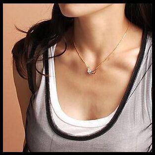 藏银合金日韩潮流 吊坠项链女 合金镶钻锁骨链送情侣礼物六C4-3-3