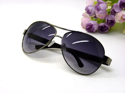 正品男士太阳镜男女偏光镜潮人炫彩蛤蟆镜复古反光墨镜男太阳眼镜