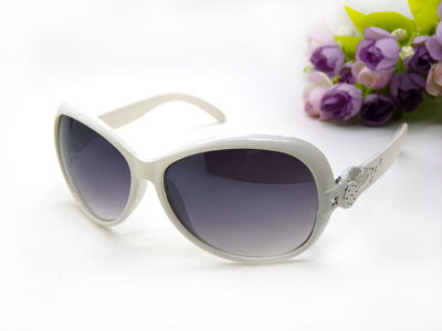 正品时尚眼镜2015新款女士近视偏光镜小框司机专用太阳镜优雅墨镜-357