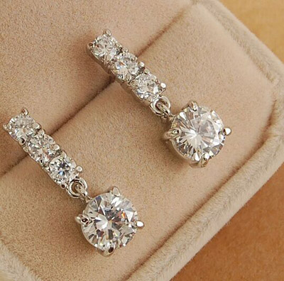 10元店爆款韩版锆石耳环 日韩精致时尚气质水钻耳钉耳环耳挂 女防过敏耳饰品（B4-1-4）