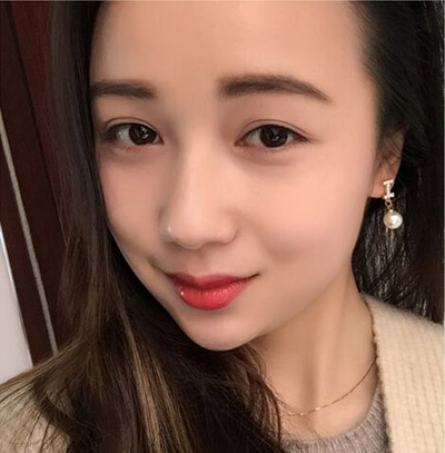 10元店爆款韩版锆石耳环 日韩精致时尚气质水钻耳钉耳环耳挂 女防过敏耳饰品	（B4-1-4）