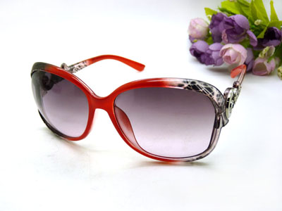 2015新款正品时尚优雅女款士太阳镜日韩简约百搭偏光司机墨镜潮款-4813-10号