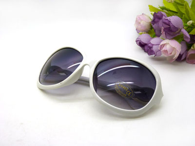 2015新款正品时尚优雅女款士太阳镜日韩简约百搭偏光司机墨镜潮款-4803-2号