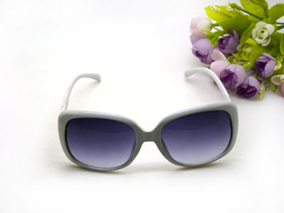 专柜正品2015款太阳镜女潮明星款蛤蟆镜偏光墨镜防紫外线可配近视-3620号-21号