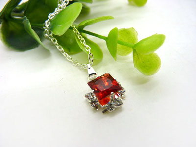 新款玫瑰银水钻项链女钛钢短款锁骨链配饰颈链c5-2-3