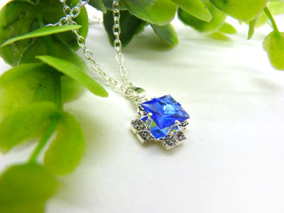 新款玫瑰银水钻项链女钛钢短款锁骨链配饰颈链c5-2-3