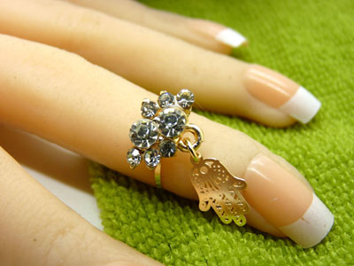 女款式指环 金色戒指 复古风女士宝石戒指 百搭款指环