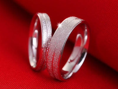 韩版时尚霸气男士黄金戒指 男 个性指环钛钢合金配饰戒指