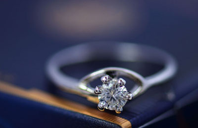 韩国韩版指环 仿真结婚钻石戒指 潮女饰品婚戒 送戒指盒珠联璧合 -14号