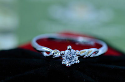 韩国韩版指环 仿真结婚钻石戒指 潮女饰品婚戒 送戒指盒珠联璧合 -11号 