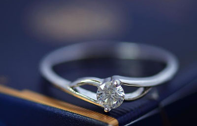 韩国韩版指环 仿真结婚钻石戒指 潮女饰品婚戒 送戒指盒珠联璧合 -11号 