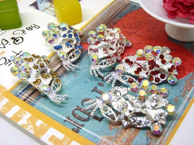 新款 胸针 花朵状胸花 高档满钻别针 流行衣服配饰 -16号B2-1-5-6