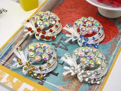 新款 胸针 花朵状胸花 高档满钻别针 流行衣服配饰 -16号B2-1-5-6