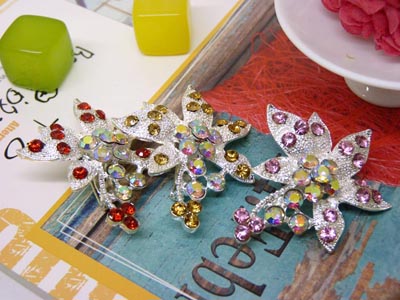 新款 胸针 花朵状胸花 高档满钻别针 流行衣服配饰 -16号B2-1-5-6