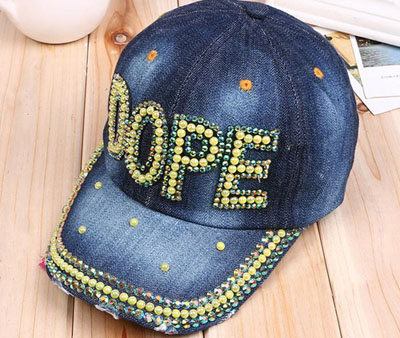 新款韩版潮款镶钻棒球帽 女士休闲鸭舌帽 百款混搭帽子批发六C4-2-上