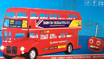 四通道遥控双层巴士 电动模型玩具车带灯光 万向电动玩具车E6-4-4
