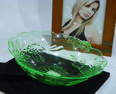 129意圆形花形透明塑料水果盘 瓜子水果盘批发八B42-2-1