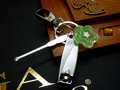 指甲刀钥匙扣金属钥匙环挂件带耳勺多用途钥匙圈六A8-3-2