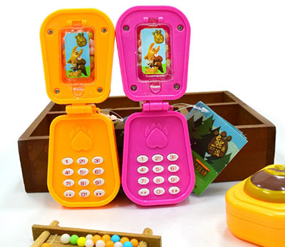 秒杀熊出没音乐手机玩具彩豆糖儿童玩具音乐糖果盒（无售后）E8－2－1