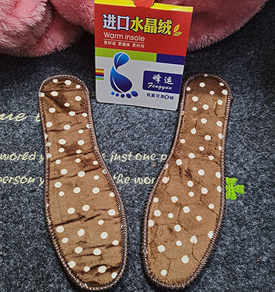 （1500双/件）加厚进口水晶绒双面冬季鞋垫白点款（36-45号混搭）A30-2-5