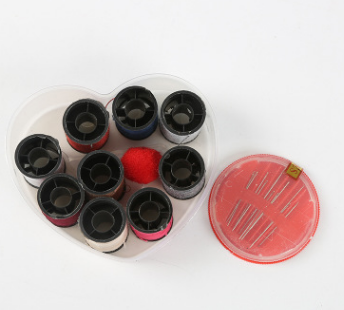 心形盒装塑料透明大针线盒针线包-240/件八B32-1-4