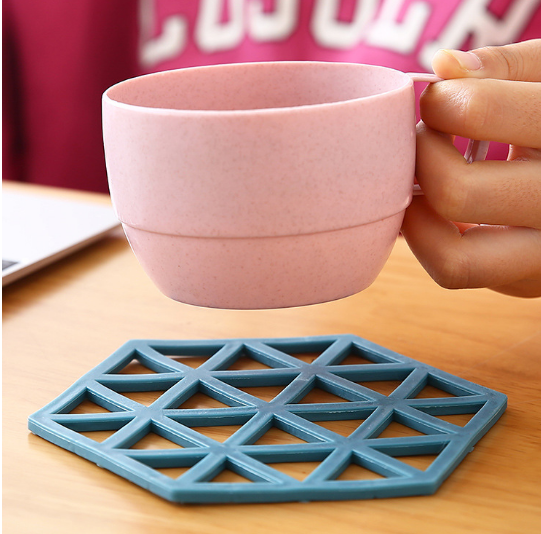 创意六边形镂空碗垫防滑茶壶垫子隔热垫家用...