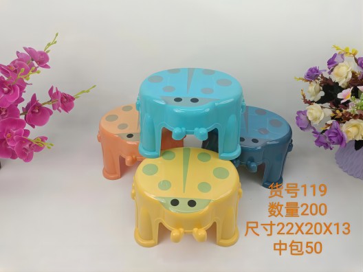 卡通小凳子119客厅加厚塑料浴室洗澡瓢虫板凳卡通儿童学步凳换鞋凳矮椅子 多款随机混发六B2-4-1