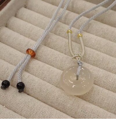 2-008天然冰种玉髓平安扣吊坠月亮锁骨链猫爪貔貅醒狮项链小孩玉石挂件