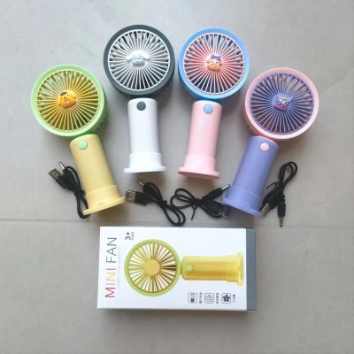 222-03C可爱卡通三丽鸥玉桂狗桌面带底座小风扇便携风扇 120个/箱八B33-1-4