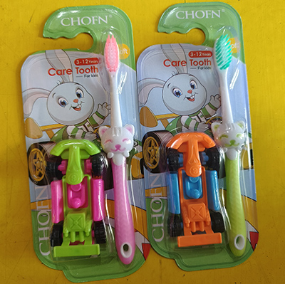 (288支/箱)576儿童爆款 宝宝甜心超细软毛牙刷内赠精美玩具六B0-1-2