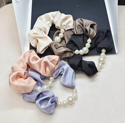 52#珍珠头绳新款高端扎头发皮筋女高级感头花大肠缎面发圈