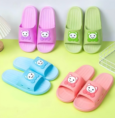 B36-7春秋季平底防滑休闲内外穿厚底坡跟百搭凉拖鞋 80/件