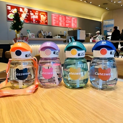 650ML-5839萌趣帽子杯太空杯 60/箱